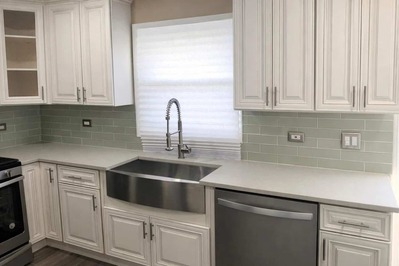 Charleston White kitchen cabinets installed in a Dolton, IL home